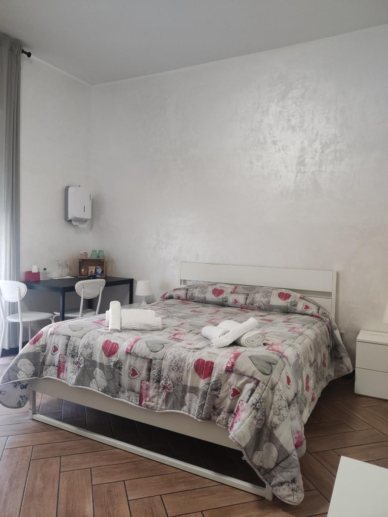 Cuscino E Cornetto Bed & Breakfast Salerno Ngoại thất bức ảnh